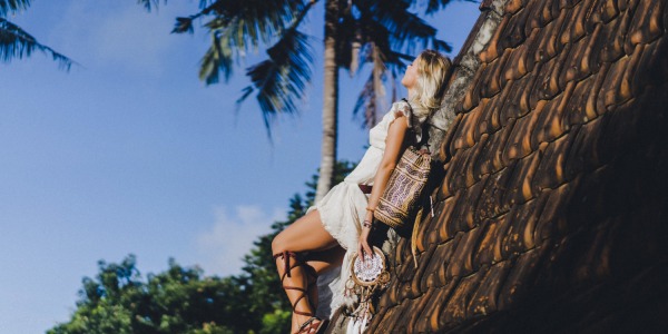 Descubre el poder ancestral del Monoï de Tahití: tradición y ciencia para tu piel y cabello